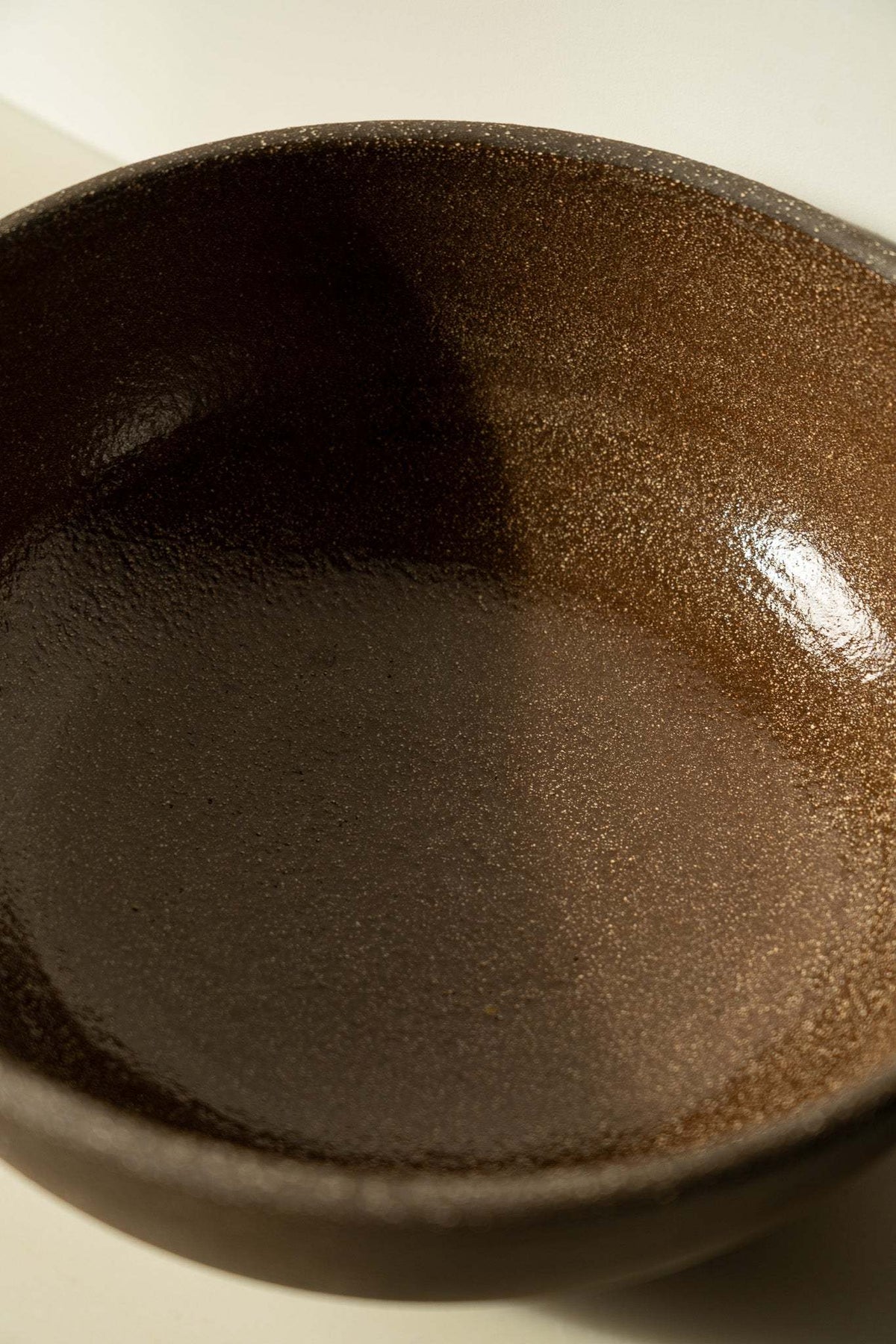 Pumpernickel Large Fruit Bowl, detail view