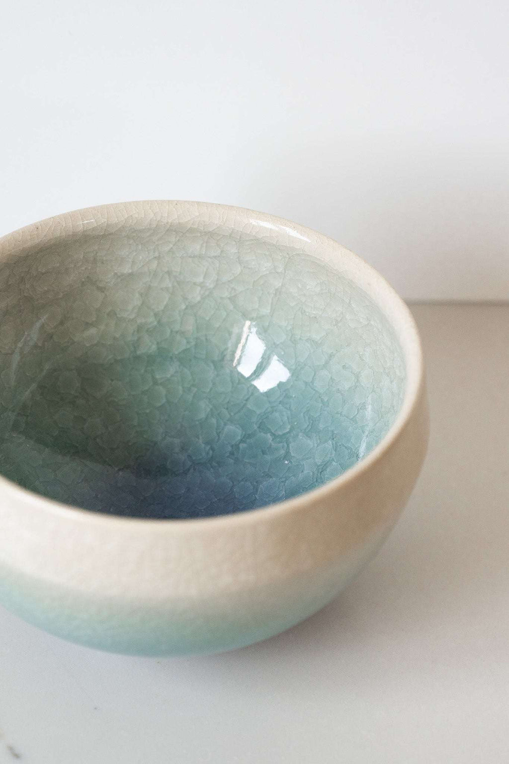 Matcha Bowl with Spout and Cup Set, detail view