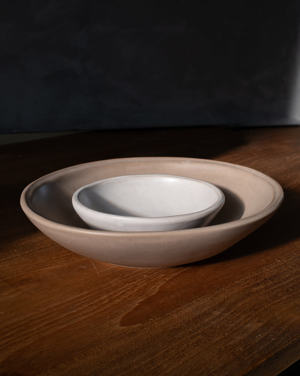 Oval Clay-Toned Ceramic Pasta Bowls, Set of 4, detail view