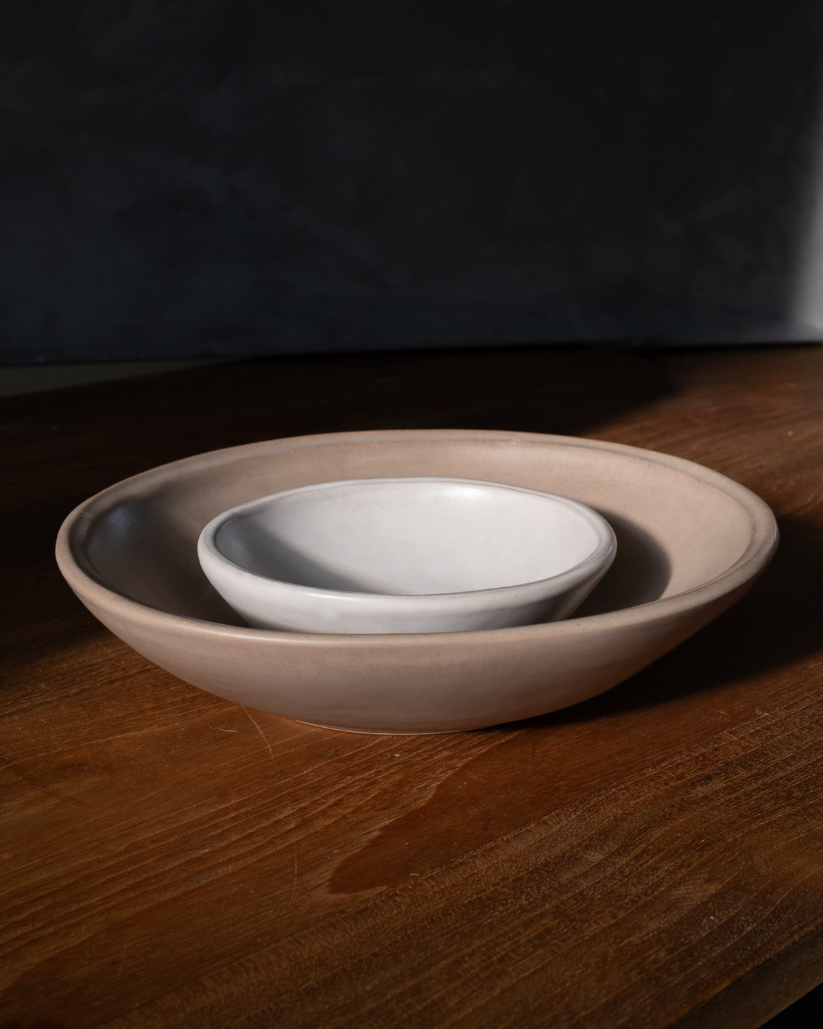 Oval Clay-Toned Ceramic Pasta Bowls, Set of 4, detail view