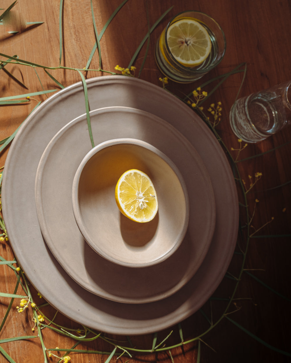 Oval Clay-Toned Ceramic Dessert Plates, Set of 4, detail view