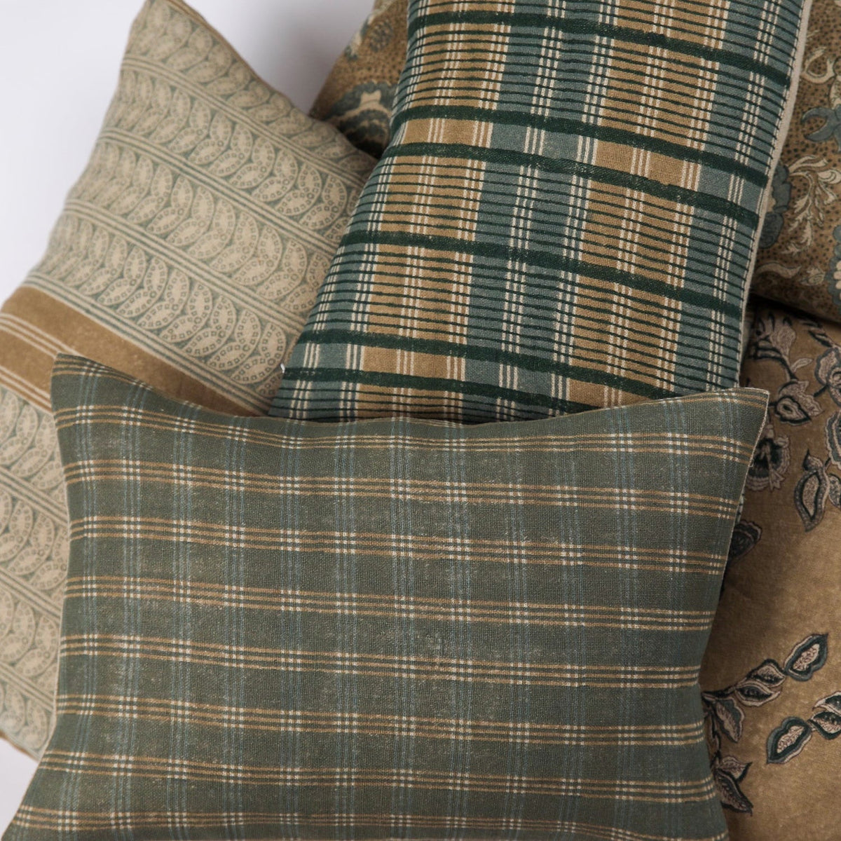 Gina Linen Block Print Pillow Cover, Sand, detail view