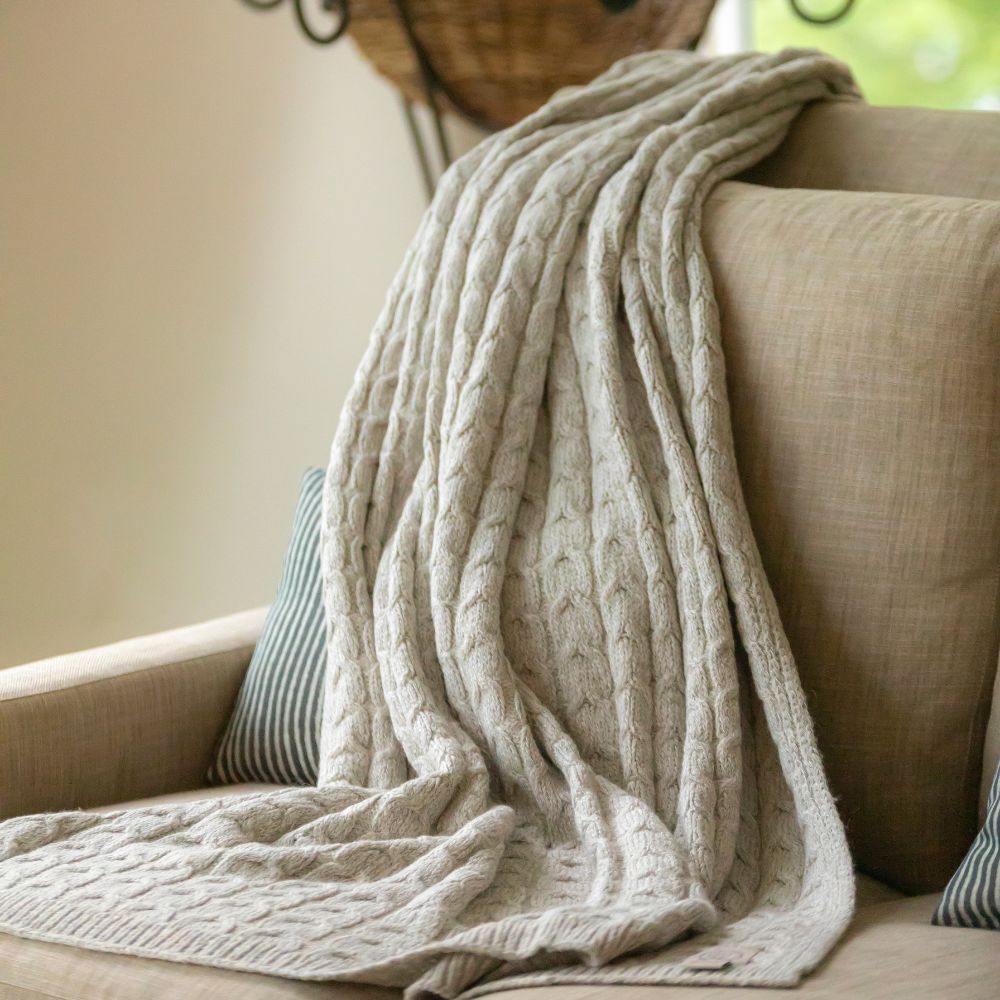 Muru Alpaca Cable Throw, Silver Gray