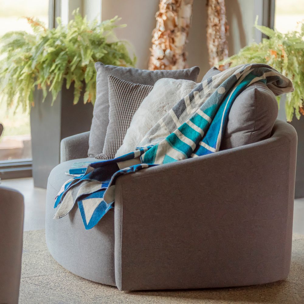 Yachana Reversible Alpaca Throw, Blue Chevron