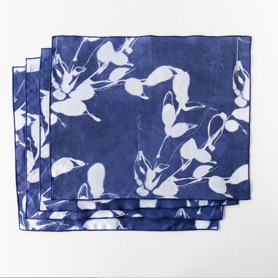 Porto Print Indigo Linen Placemat, detail view