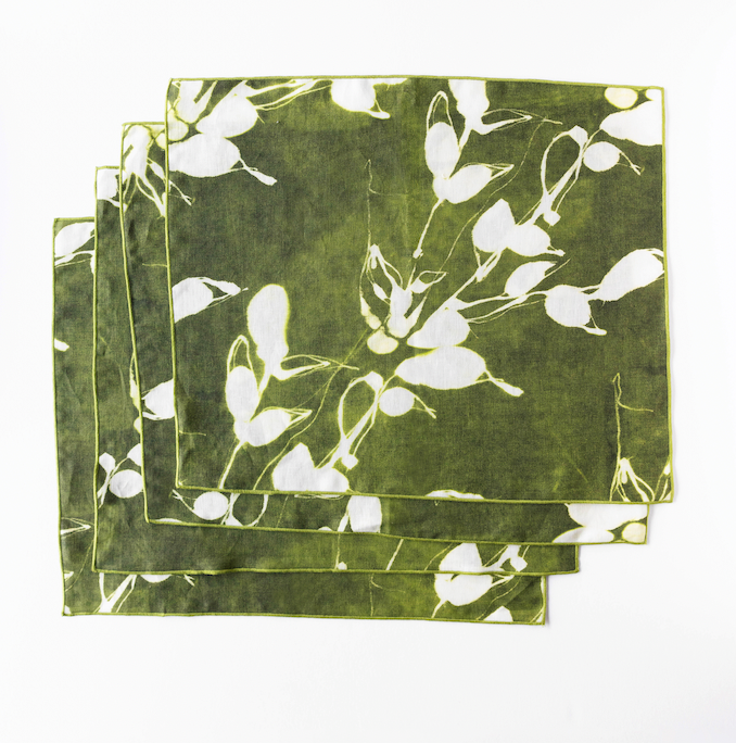 Porto Print Olive Linen Placemat, detail view