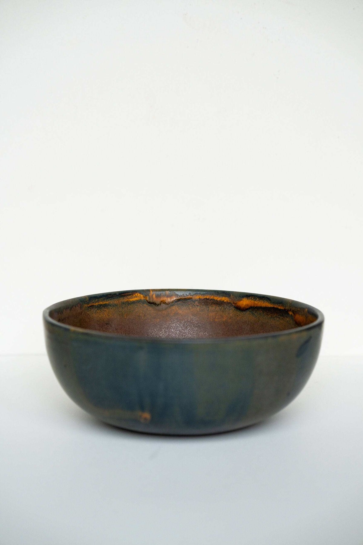 Rust Stoneware Nesting Bowl Set, detail view