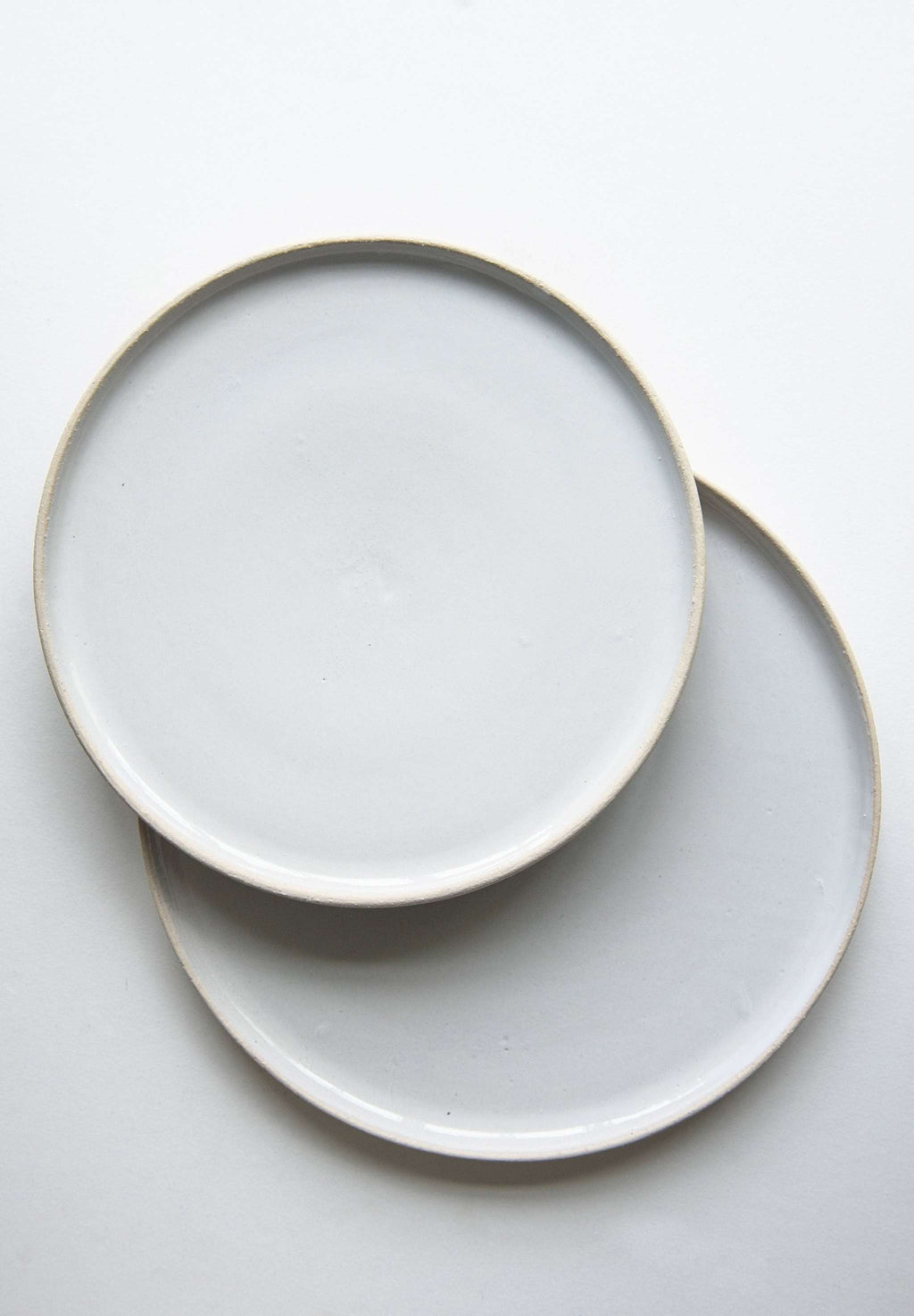 Exposed Clay Stoneware Plates