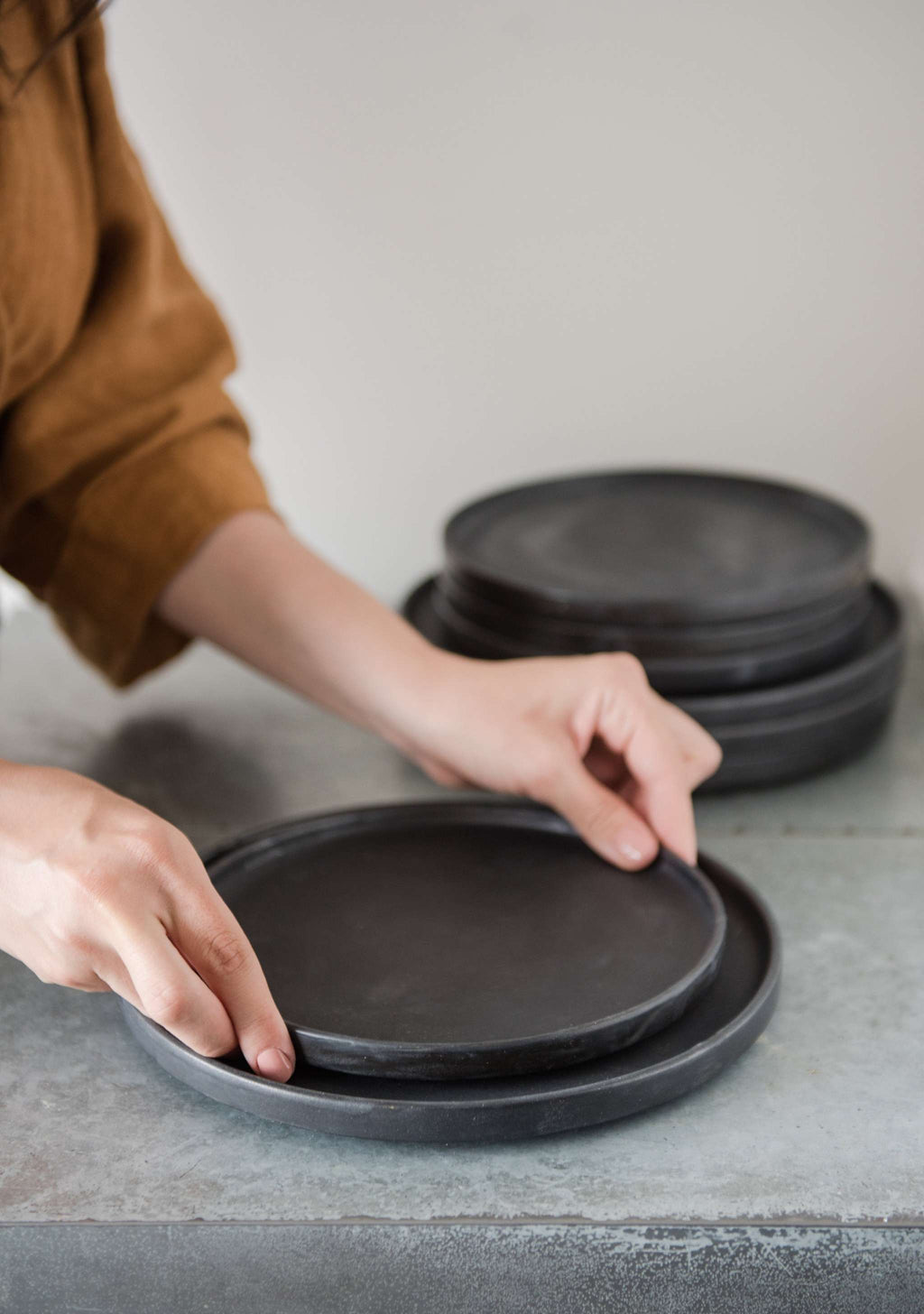 Black Matte Stoneware Dinner Plate, detail view
