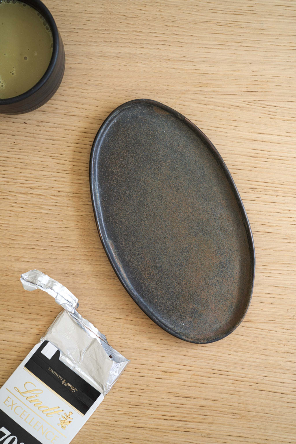 Rust Matte Oval Serving Platter, detail view