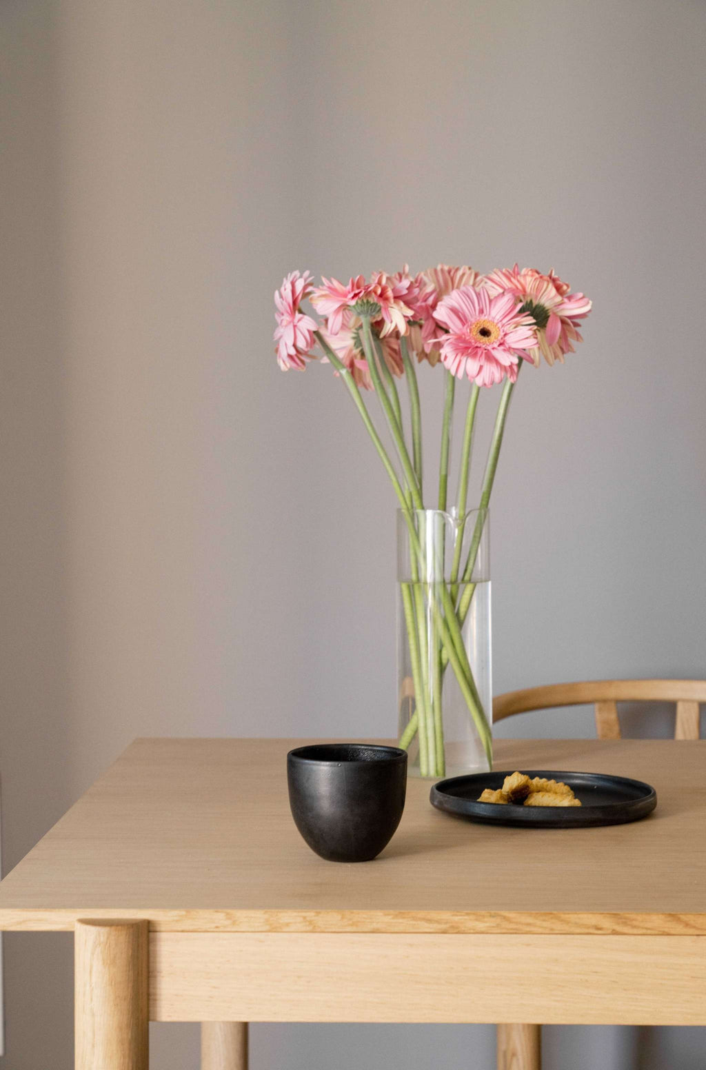Black Matte Egg-Shape Coffee Cup, alternate view