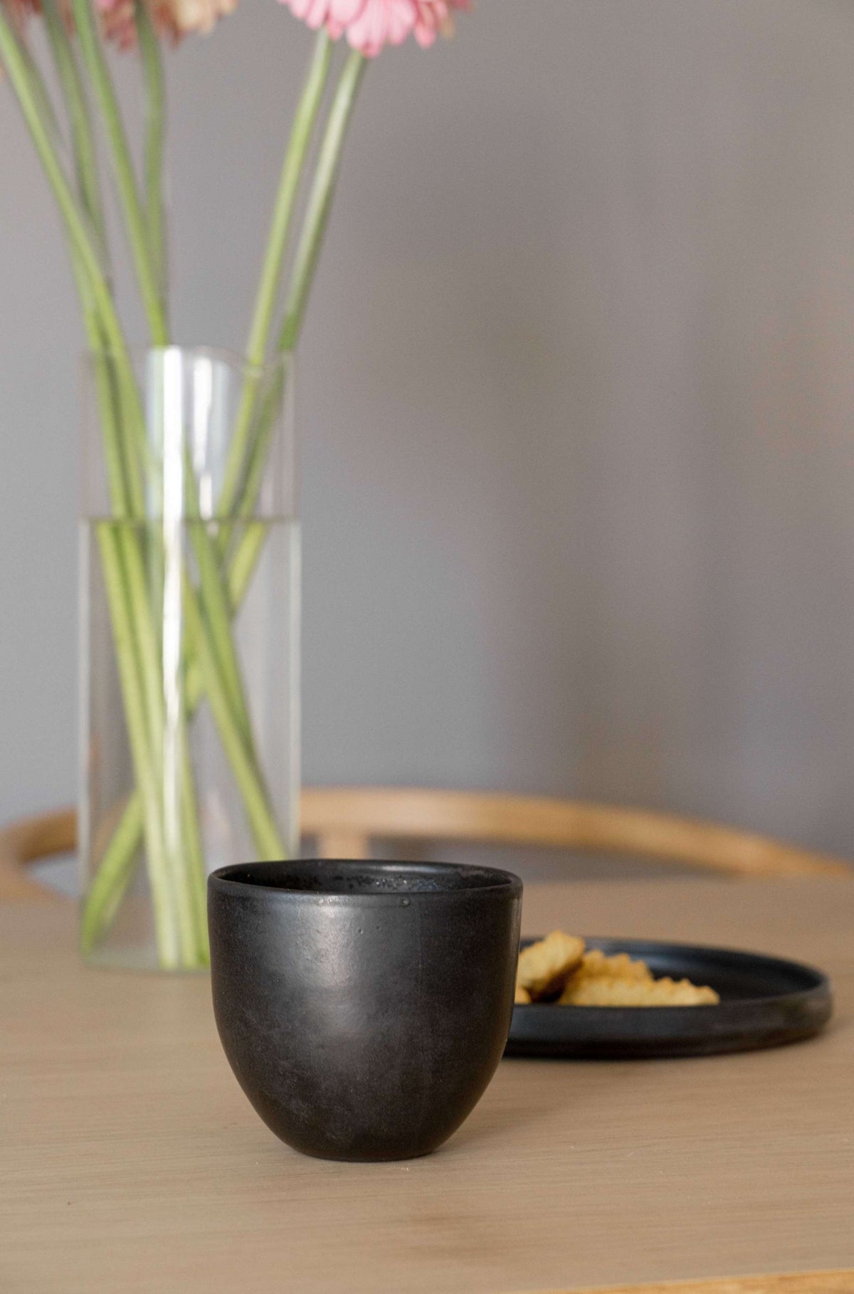 Black Matte Egg-Shape Coffee Cup, another angle