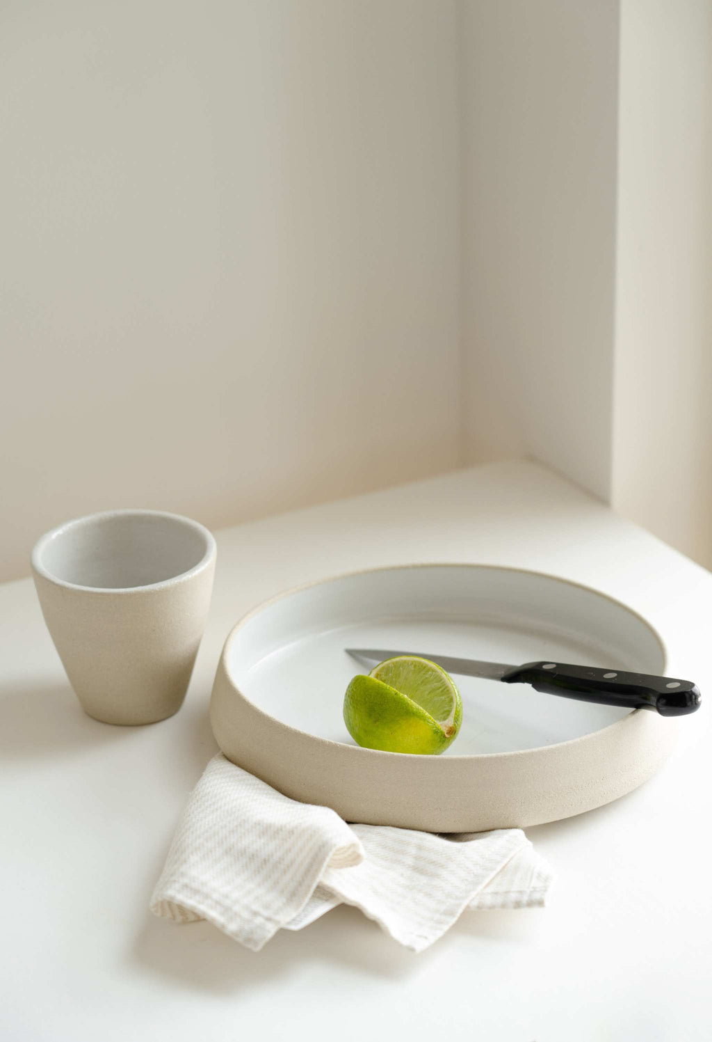 Exposed Clay Dinner Plates, High Sides, Raw Rim