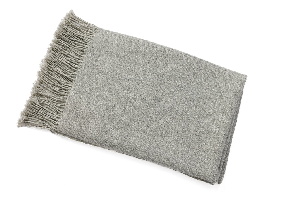 Wasi Baby Alpaca Throw, Undyed Graphite, detail view