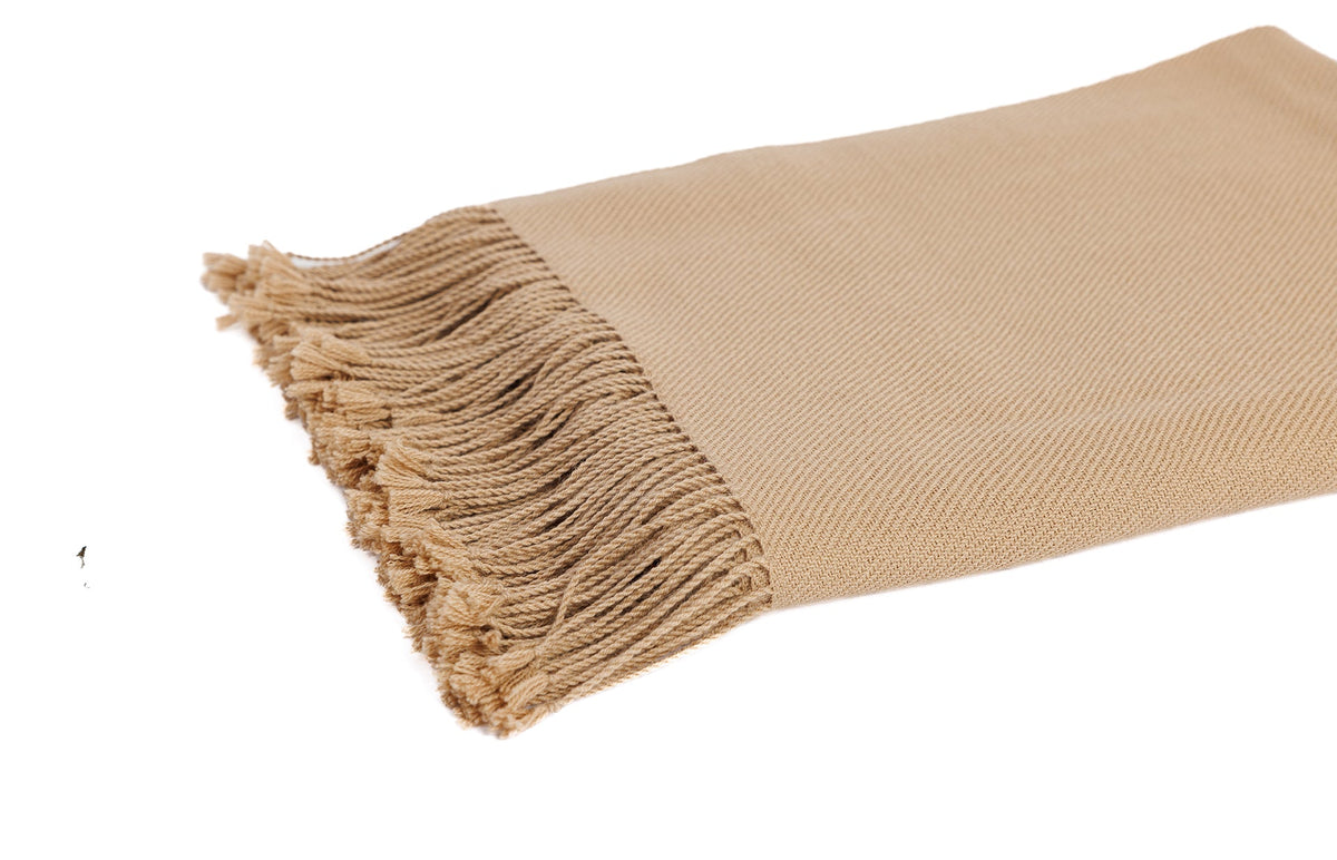 Wasi Baby Alpaca Throw, Rich Brown, detail view