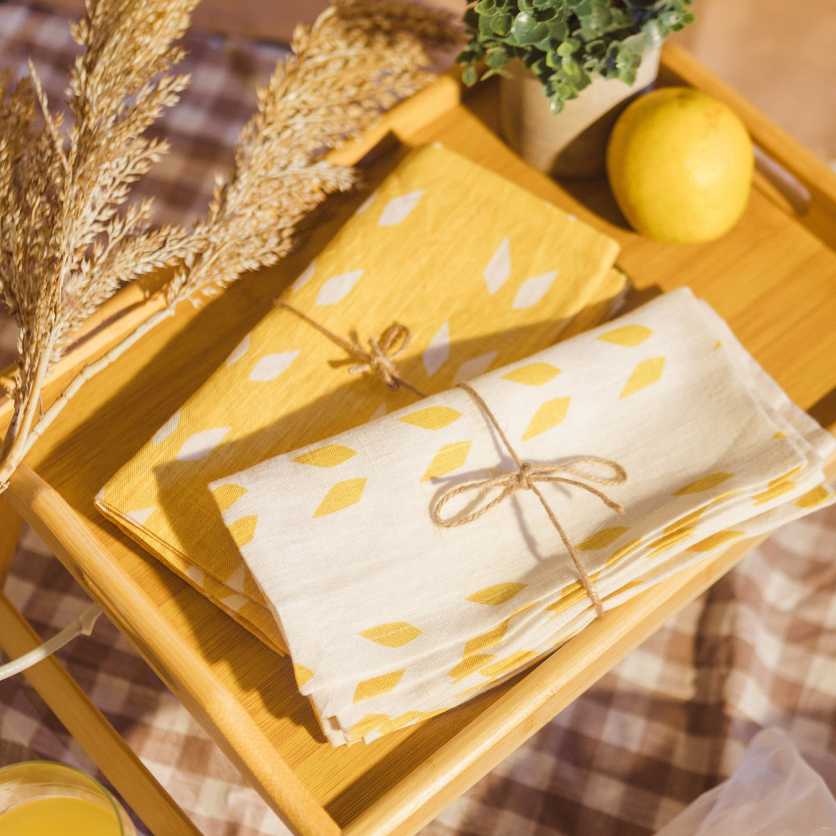 Terra Pure Linen Napkins, White Mustard, Set of 2, alternate view