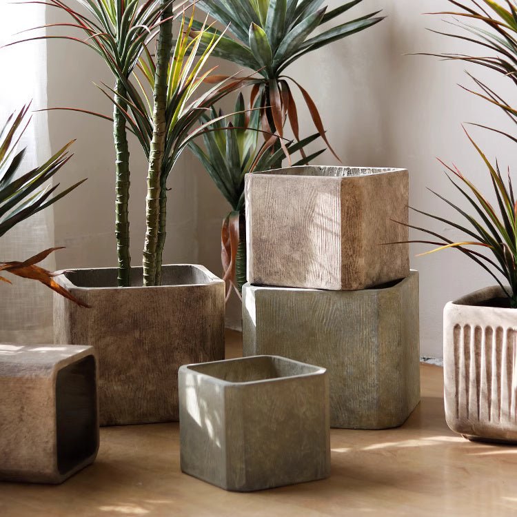 Square Stone-Grain Planter, detail view