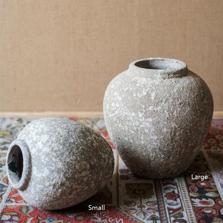 Pompeii Style Cement Jar Pot, alternate view