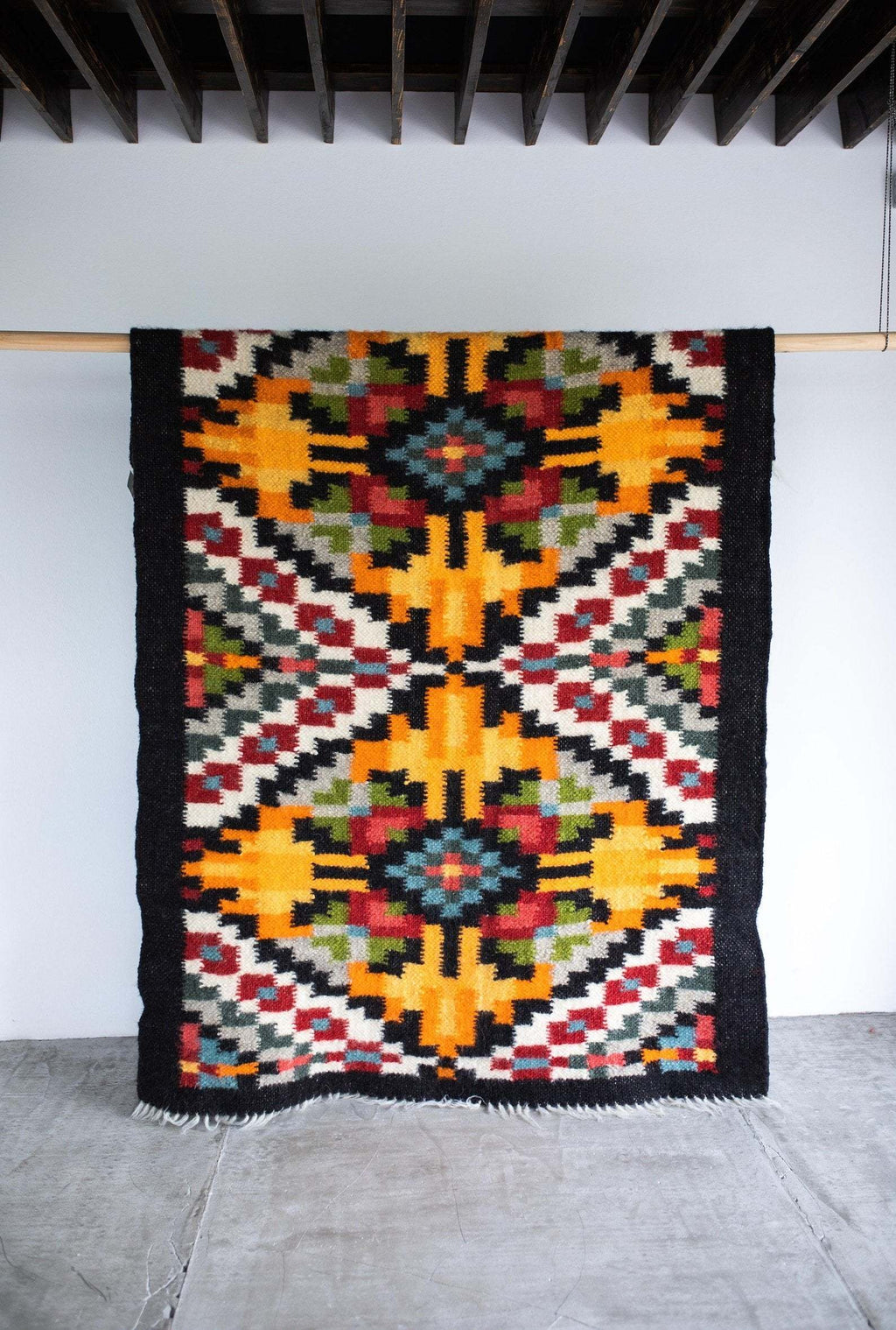 Traditional Carpathian Wool Lizhnyk Throw
