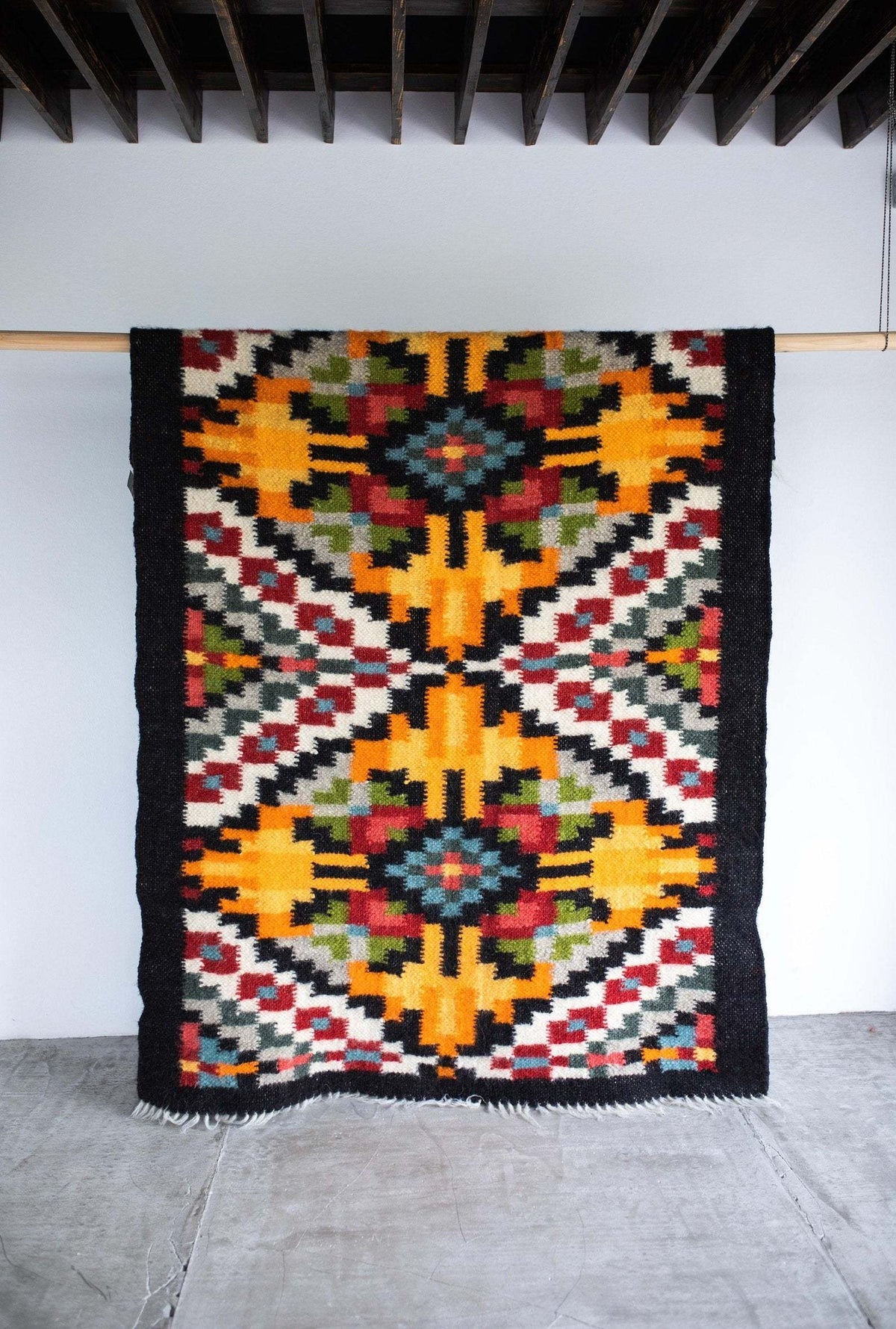Traditional Carpathian Wool Lizhnyk Throw
