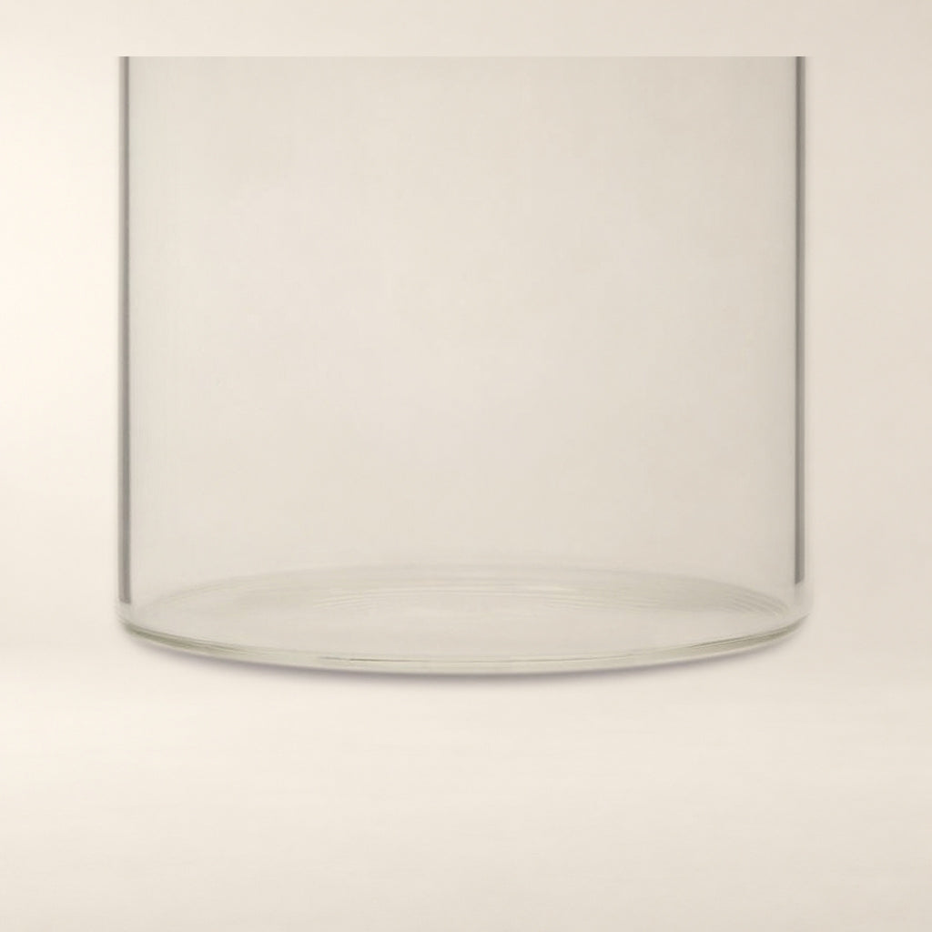 Sora Handblown Glass Cylinder Vase, 7 in close-up of the photographed product details.